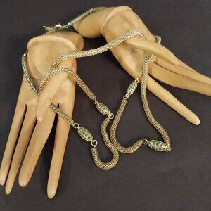 Crown TRIFARI Green Glass Rhinestones in Gold Tone Mesh Chain Necklace